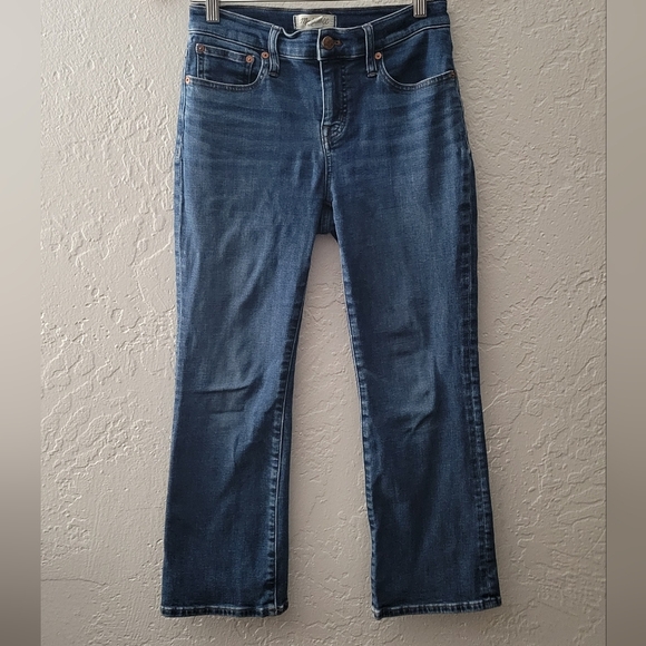 Madewell Mid-Rise Kick Out Jeans Size 26P - Picture 1 of 8
